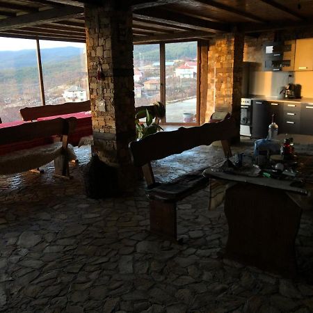 Kribul Guest House Agush מראה חיצוני תמונה