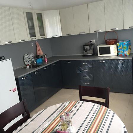 Kribul Guest House Agush מראה חיצוני תמונה