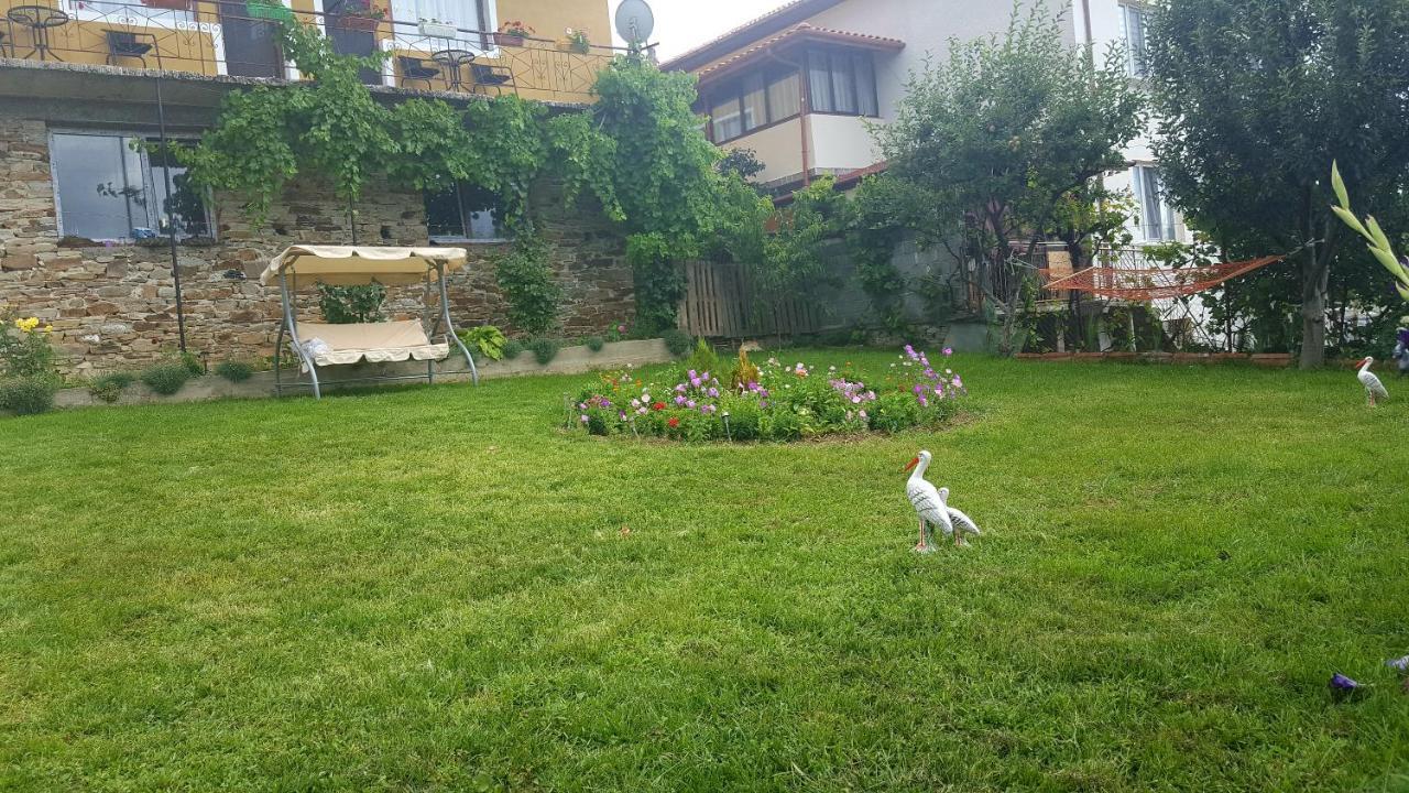 Kribul Guest House Agush מראה חיצוני תמונה