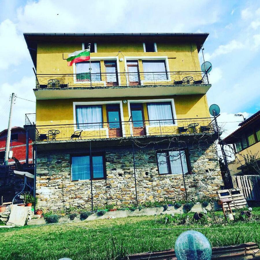 Kribul Guest House Agush מראה חיצוני תמונה